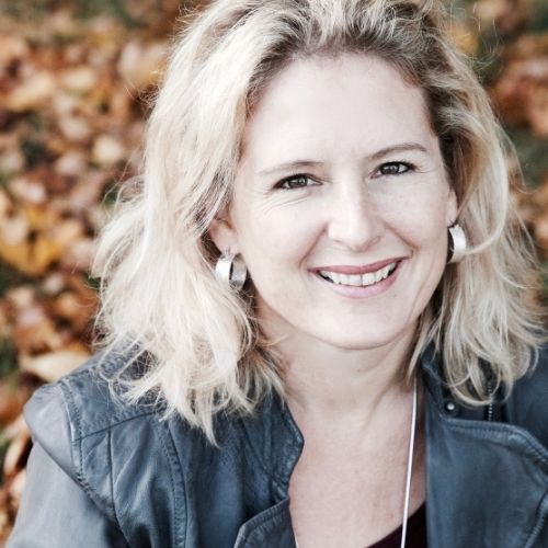 Speaker - Claudia Jung